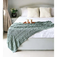 Classical Throw Green